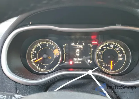 2018 Jeep Cherokee Latitude Plus z USA, uszkodzony, nr VIN 1C4PJMLB7JD622461